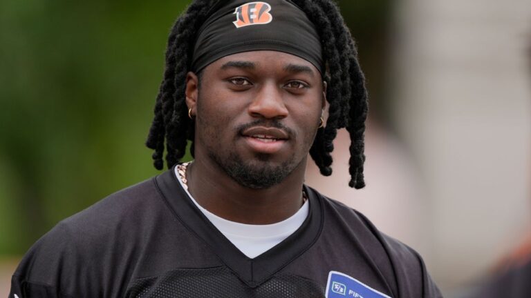 Bengals prez Brown – ‘Foolishness’ Shemar Stewart still unsigned