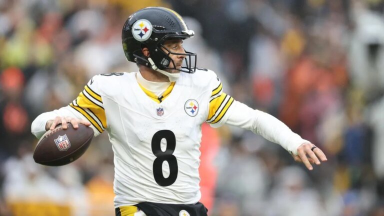 2026 NFL Wild Card Weekend picks, AI-generated score predictions, best bets