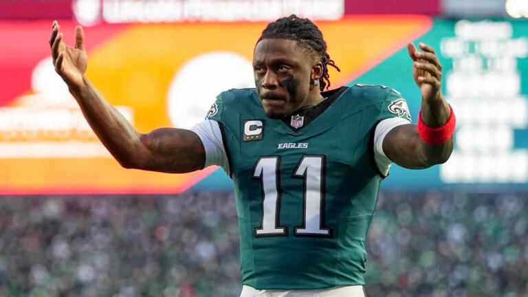 A.J. Brown no-shows as Eagles lose to 49ers, skips media after wild card exit