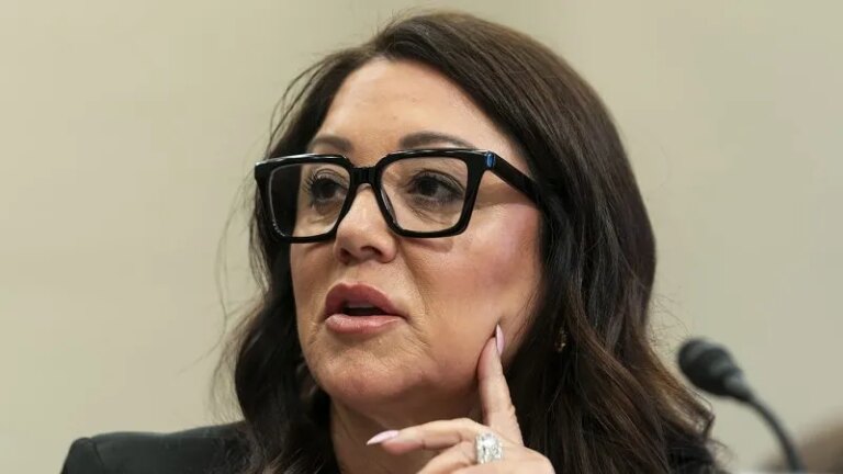 Labor secretary's top staffers placed on leave amid misconduct investigation