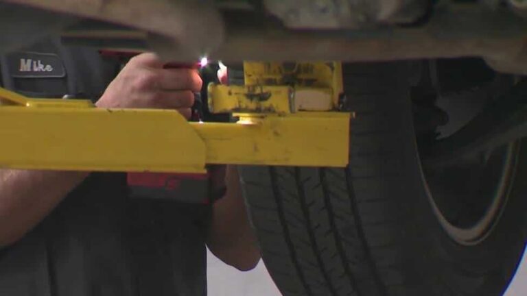 Winter storm prompts essential car safety tips