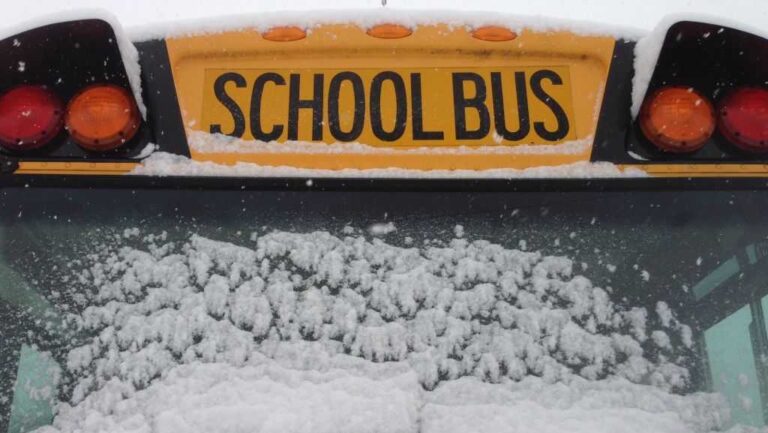 New Mexico school delays and closings