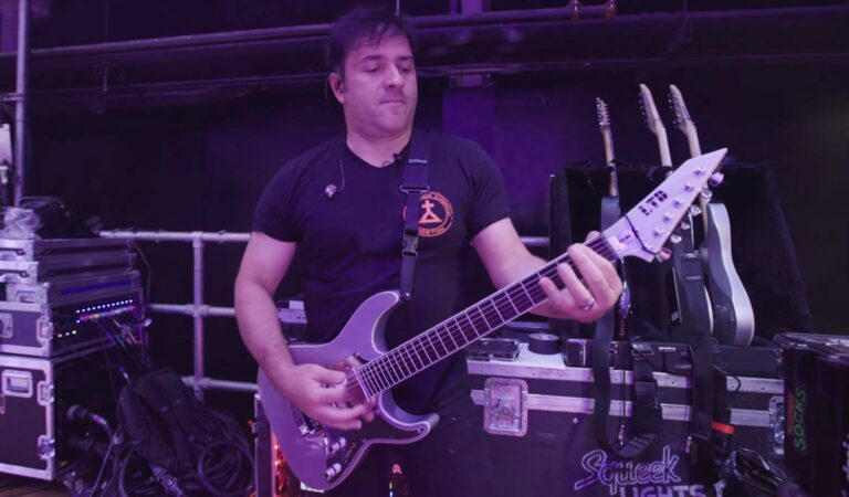 ALL THAT REMAINS Recruits Guitarist KEN SUSI (Ex-UNEARTH, Ex-AS I LAY DYING)