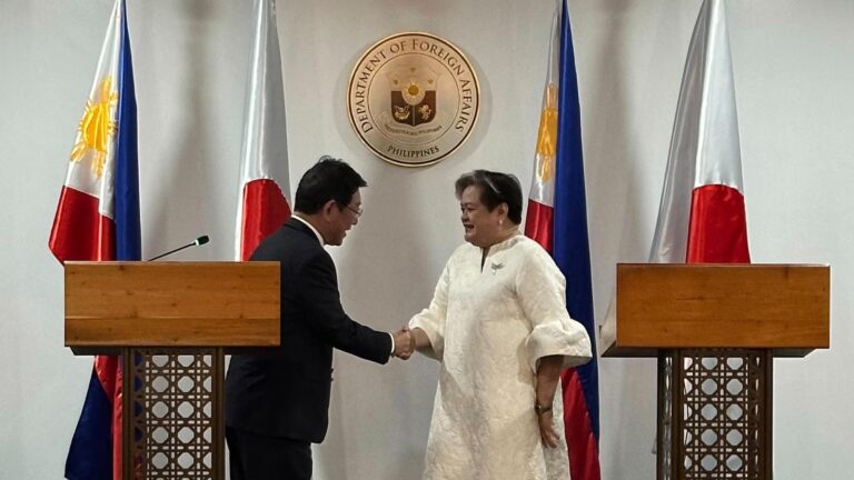 Japan and the Philippines sign a new defense pact as they face Chinese aggression