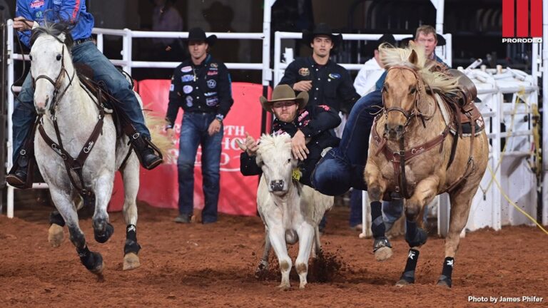 Stetson Jorgensen sets the tone, advances to semifinals of Fort Worth Stock Show & Rodeo