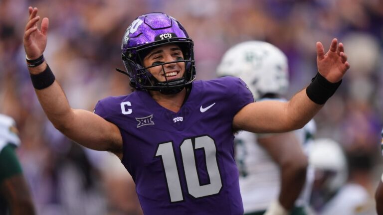 Best college football transfer portal addition for top 25 teams