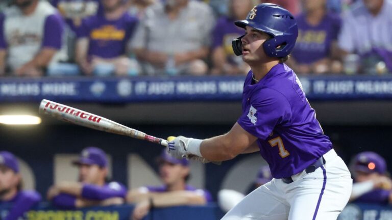 College baseball Week 2: Top 25 rankings, play of the week and what to watch