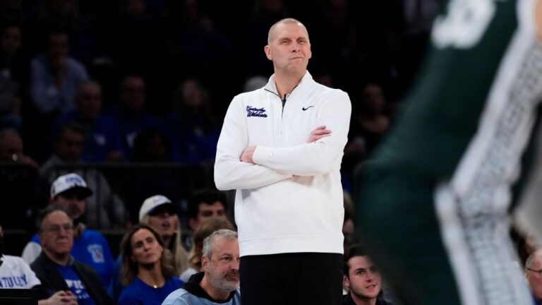 Kentucky coach Mark Pope fined by SEC for postgame comments