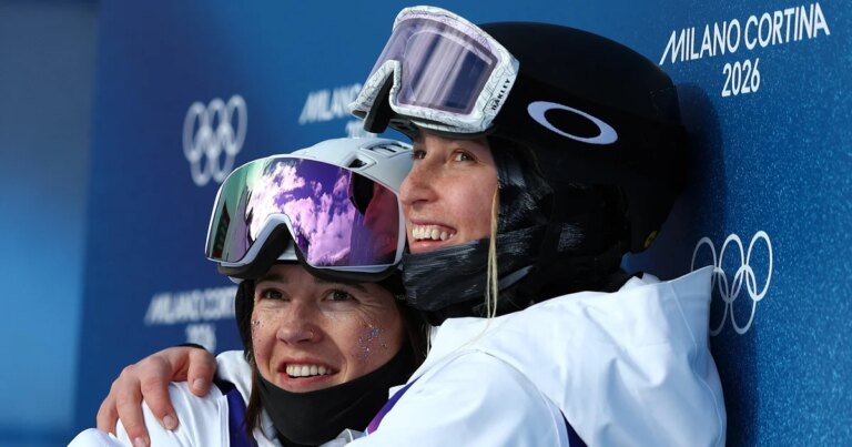 Team USA’s Elizabeth Lemley and Jaelin Kauf win gold and silver in women’s moguls at Winter Olympics