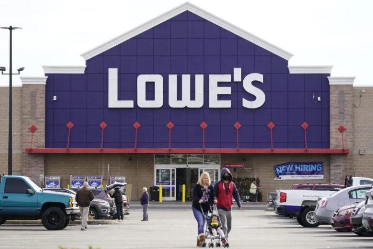 Lowe's cuts approximately 600 jobs in order to 'focus on frontline staff'