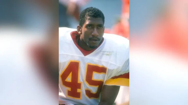 Former Super Bowl champion dies in Tennessee house fire