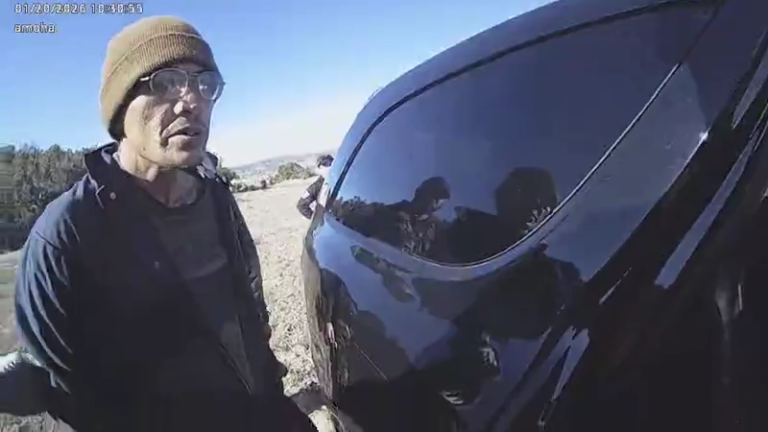 VIDEO: Man accused of crashing Española police car leads a chase from car to foot