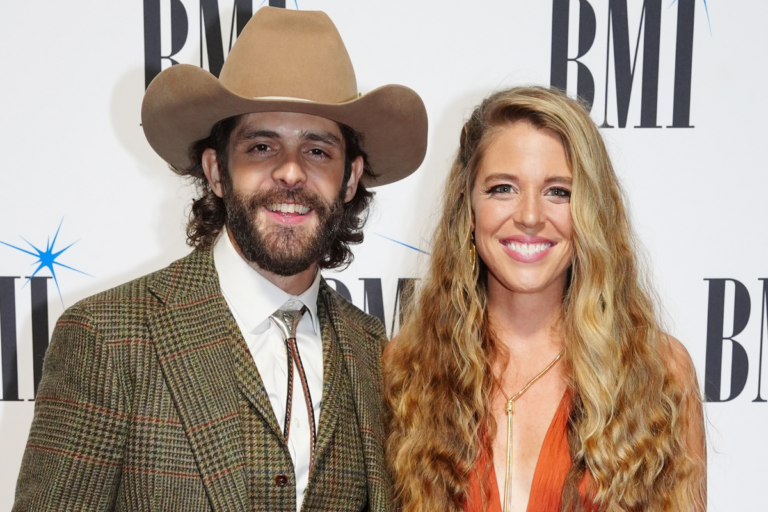 It’s a Boy! Thomas Rhett + Wife Lauren Welcome Baby No. 5