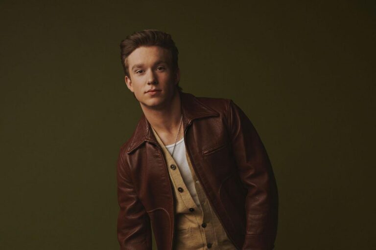 Ty Myers Is a Country Music Triple Threat