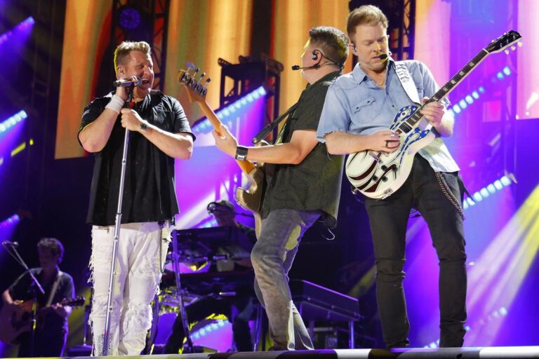 Rascal Flatts Have Some Tricks Up Their Sleeve for Nashville Show