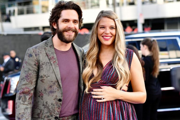 Thomas Rhett + Lauren Akins’ Baby No. 5 Will Be Their Biggest Yet