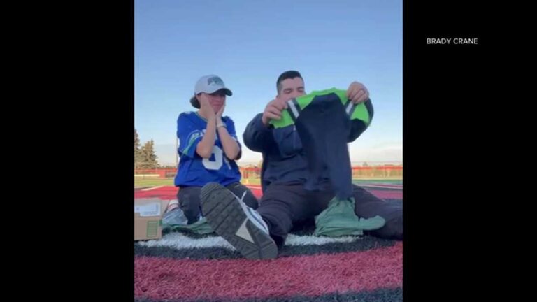 Super Bowl Sunday baby on the way for Seahawks, Patriots couple