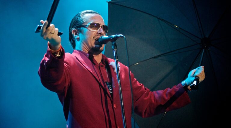MIKE PATTON Speaks On The Uncertain Future Of FAITH NO MORE