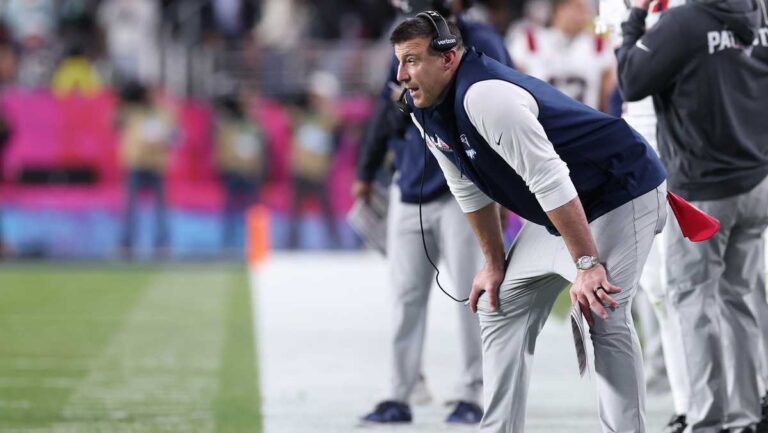 Vrabel shares wisdom for Patriots after Super Bowl loss