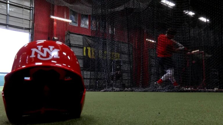 UNM Baseball is 8-0 for the first time since 1973