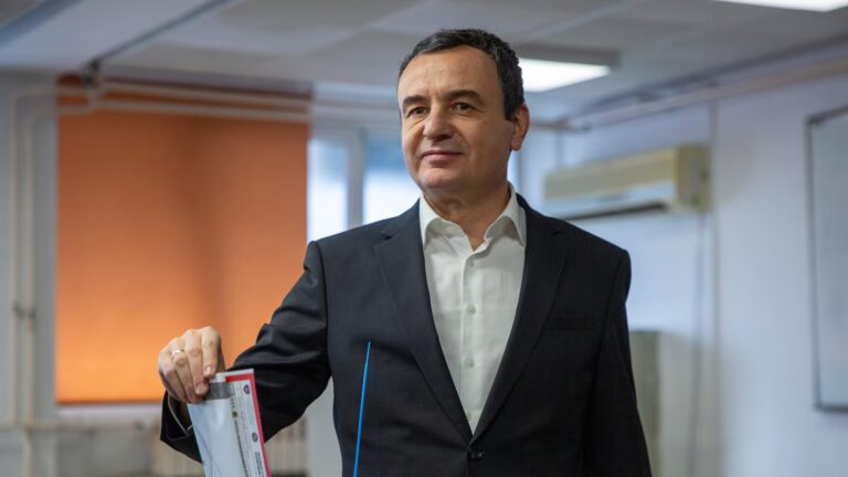 Kosovo’s new parliament convenes, hurries to elect new government after deadlock