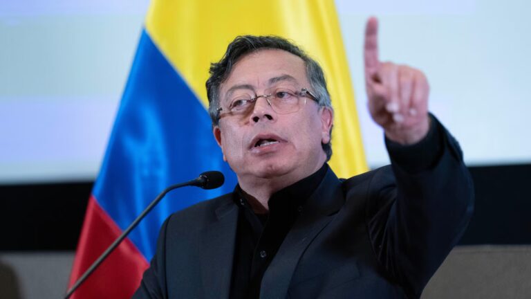 Colombian prosecutors plan to press charges against national oil company president