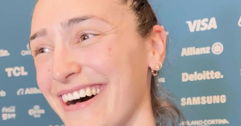 U.S. women’s hockey celebrates gold medal win