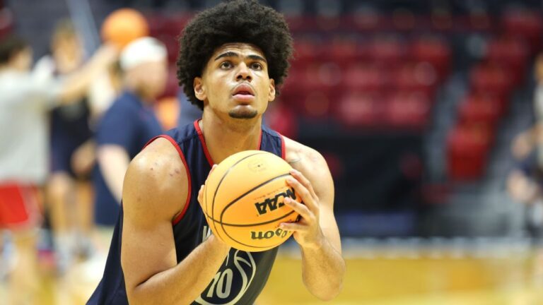 Men’s tournament odds: Arizona, Michigan jockey for first, St. John’s on the move