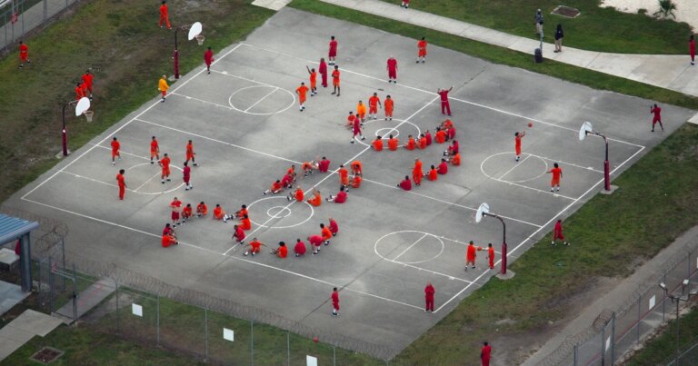 Asylum seekers increasingly being detained and pressured to leave the U.S.