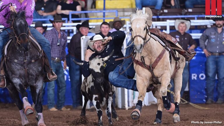 Nick Guy claims steer wrestling title at Rodeo Austin