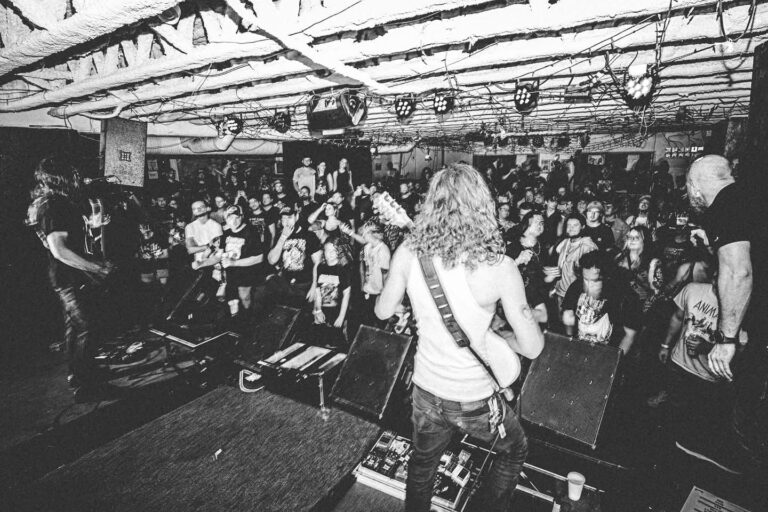 ÜGA BÜGA Delivers Only The Most Amped Up Riffs On “Valley Of The Wolf”