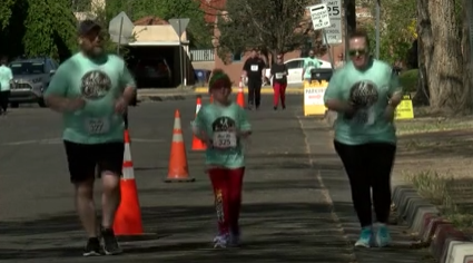 Albuquerque runners participate in Chocolate and Coffee Run