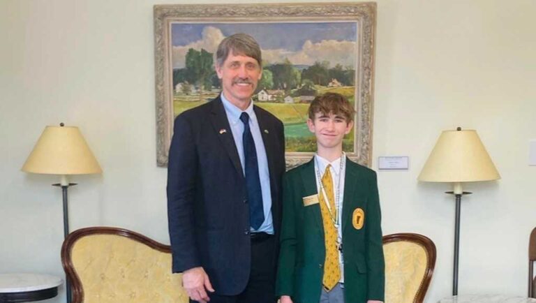 14-year-old running for governor is first teen to get on Vermont’s general election ballot