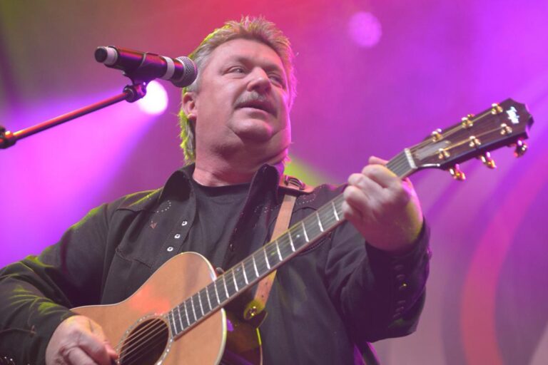 The 10 Best Joe Diffie Songs