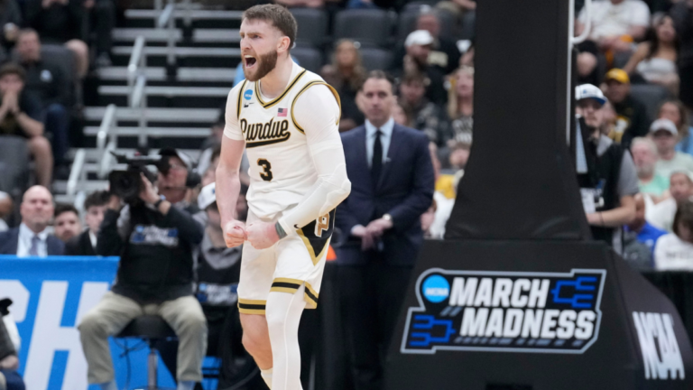 Braden Smith breaks NCAA career assist record: Purdue star passes Bobby Hurley’s mark with 1,077 dimes