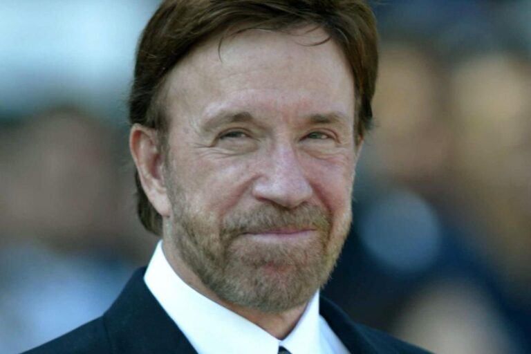 Chuck Norris’ Family Slams Rumors About His Death
