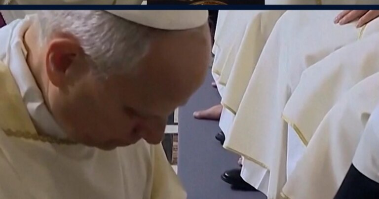 Pope Leo washes priests’ feet in Holy Thursday ceremony